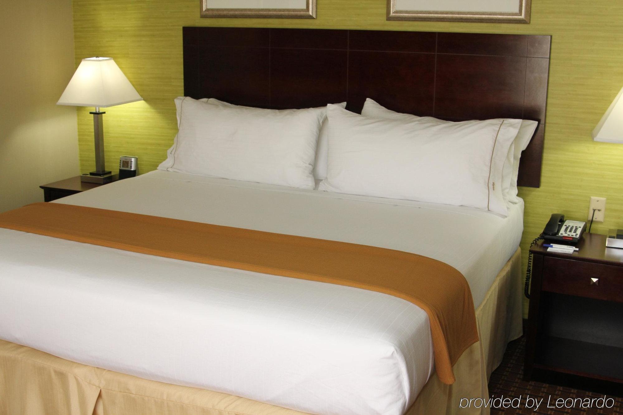 Holiday Inn Express Hotel & Suites Indianapolis W - Airport Area By Ihg Exteriör bild