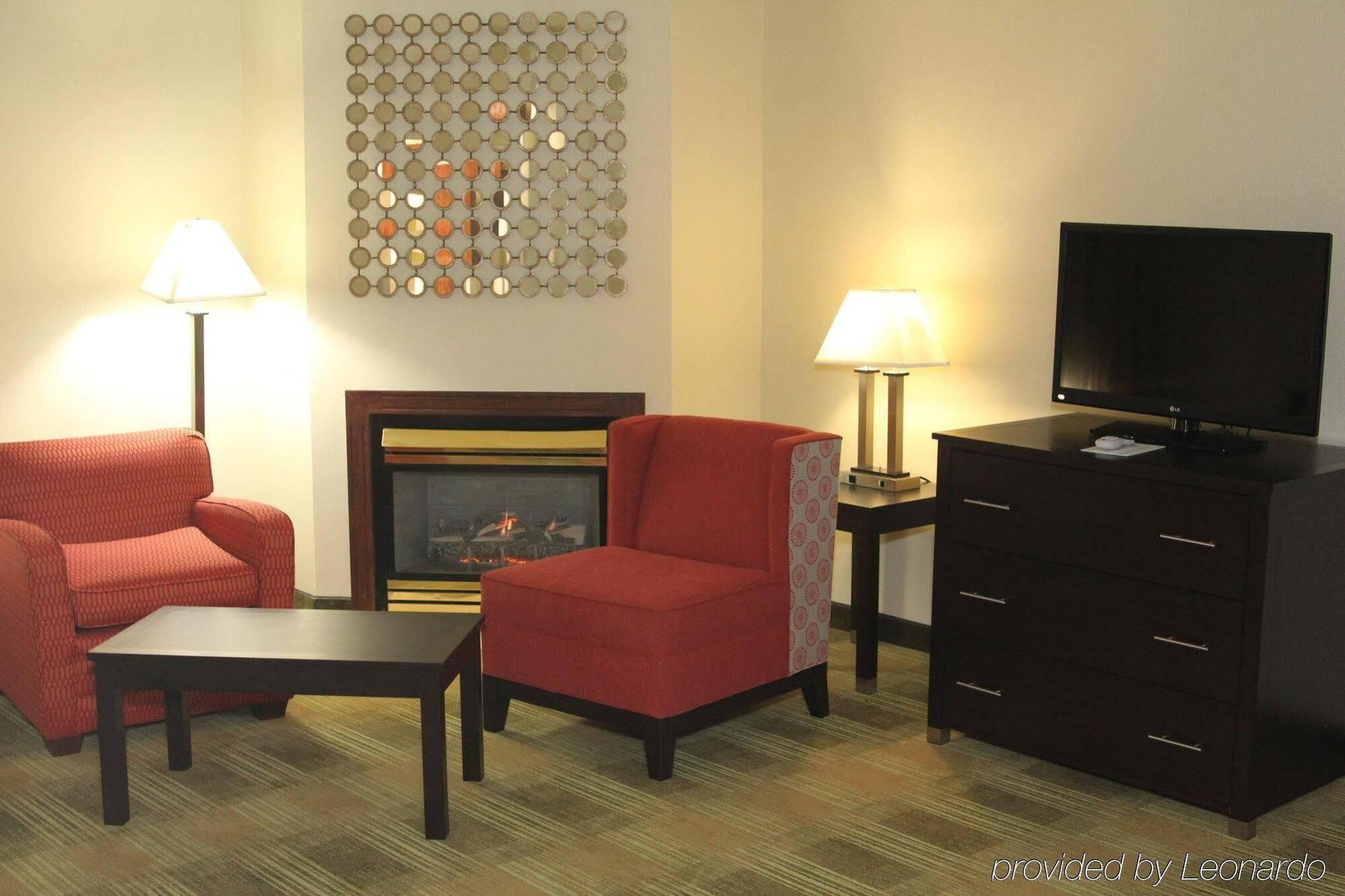 Holiday Inn Express Hotel & Suites Indianapolis W - Airport Area By Ihg Exteriör bild